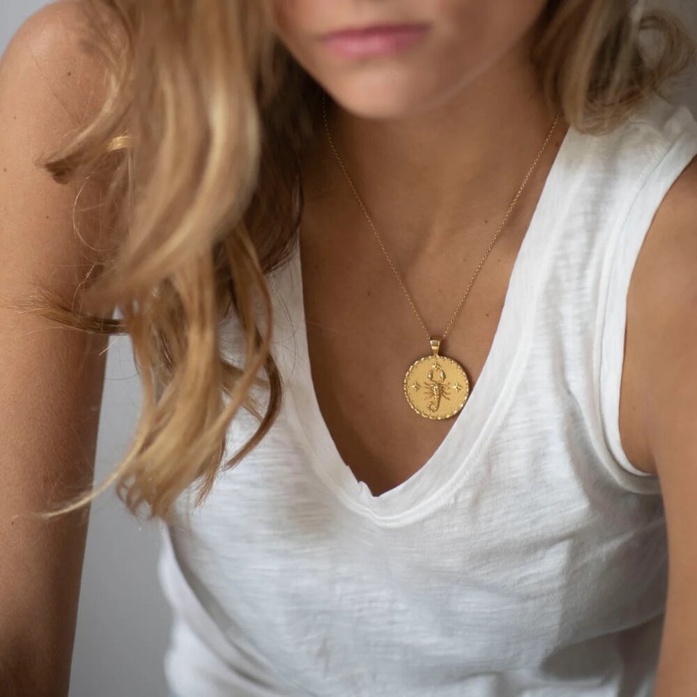 Jane Win Adjustable 18-20" Delicate Chain